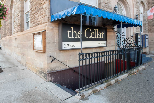 78 Main St S, Halton Hills
