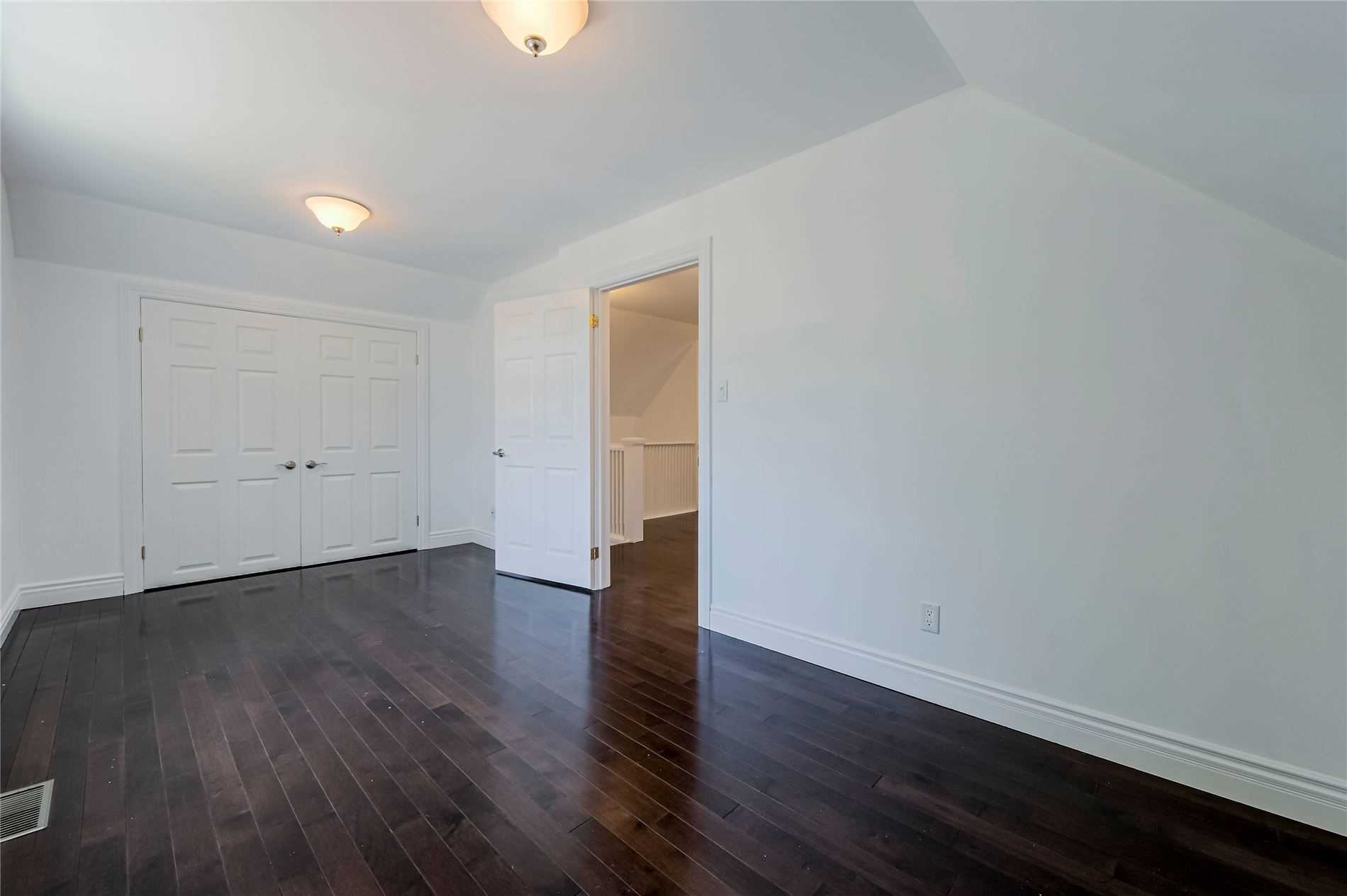 Listing W5800586 - Large Photo # 27