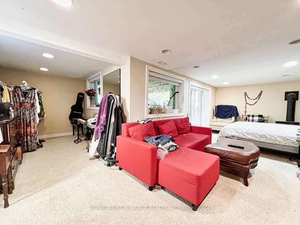 Listing W5800786 - Large Photo # 31
