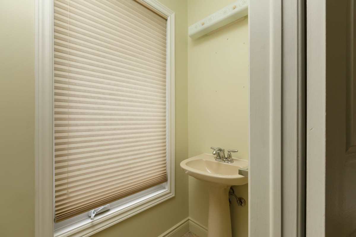 13 Ivan Ave