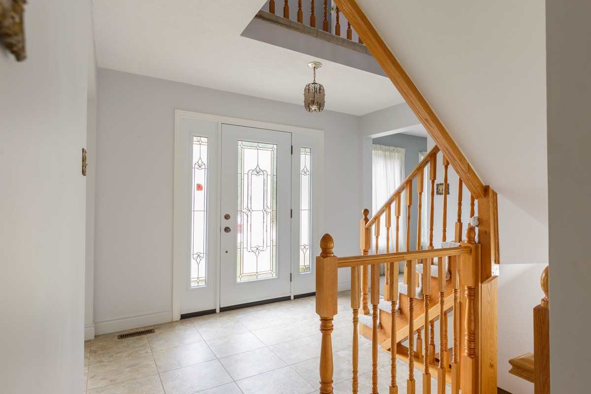 13 Ivan Ave