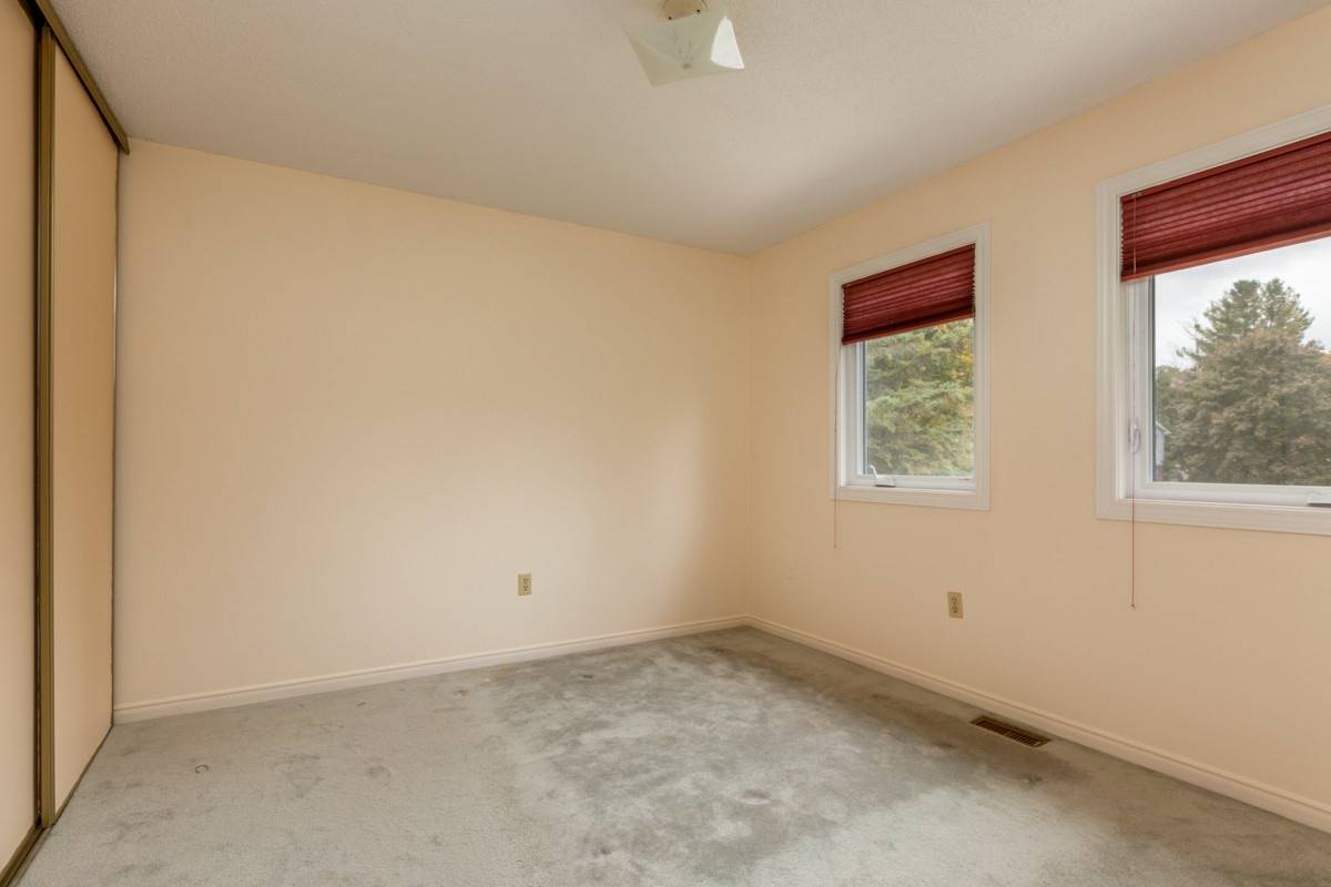 13 Ivan Ave