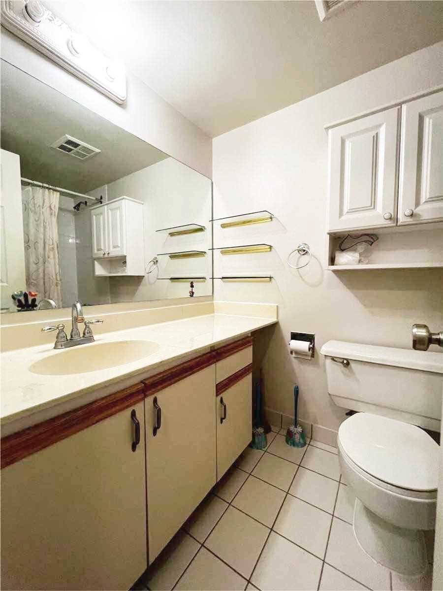 Listing W5802173 - Large Photo # 12