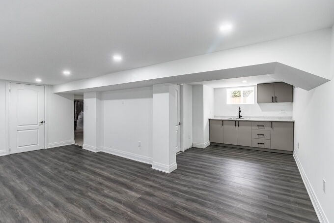 312 Mallard Avenue