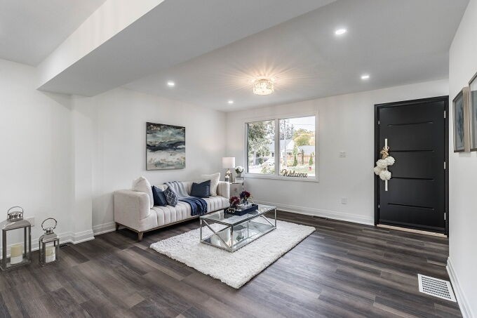 312 Mallard Avenue