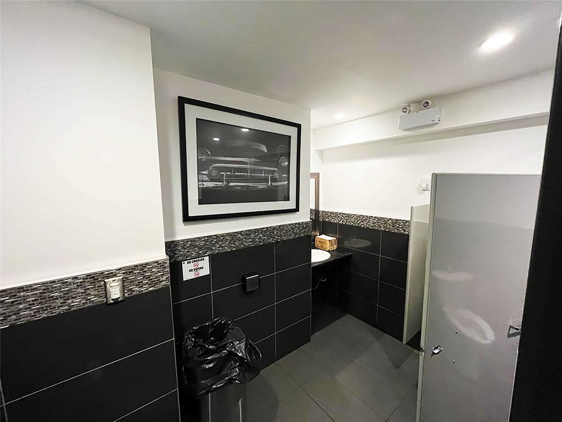 Listing W5804498 - Large Photo # 17