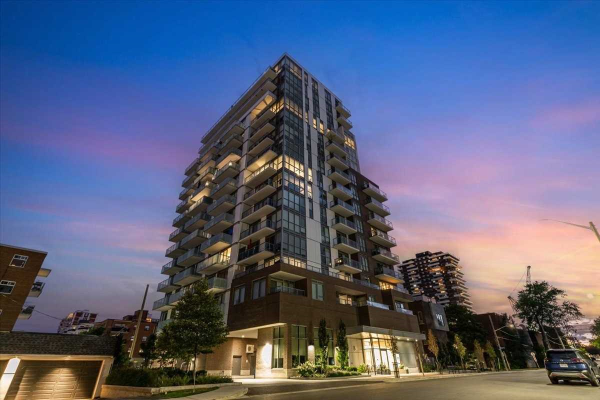 8 Ann St, Mississauga
