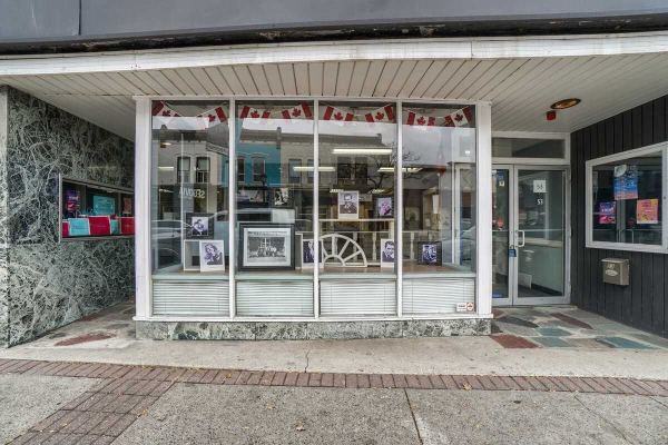 53 Main St N, Brampton
