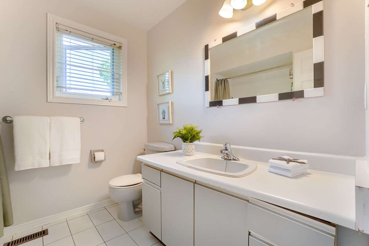 32 Plover Place