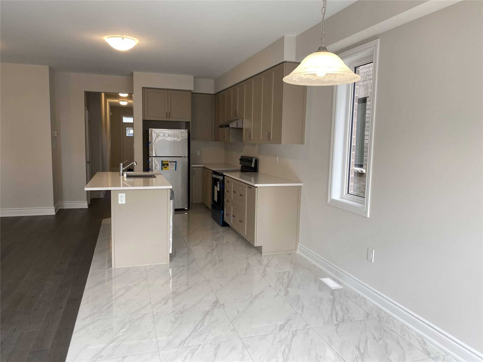 43 Spinland St