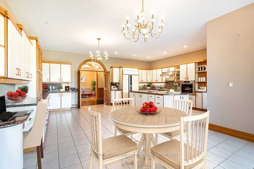 Listing W5808735 - Large Photo # 9