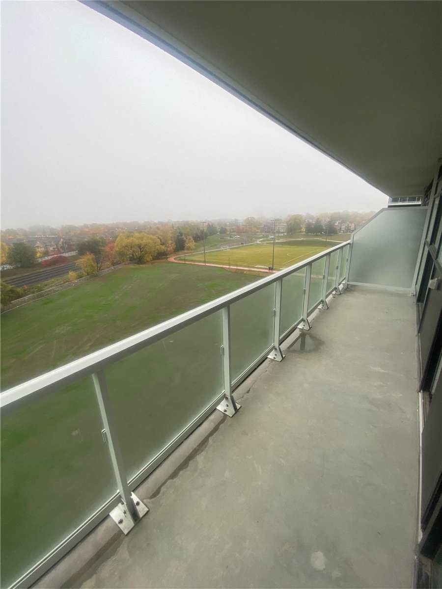 251 Manitoba Street #706