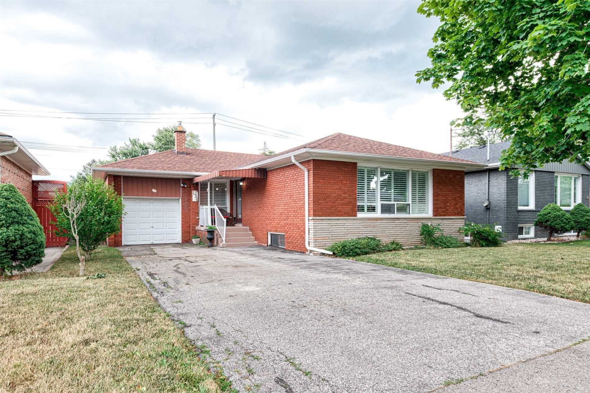 Listing W5811182 - Large Photo # 2
