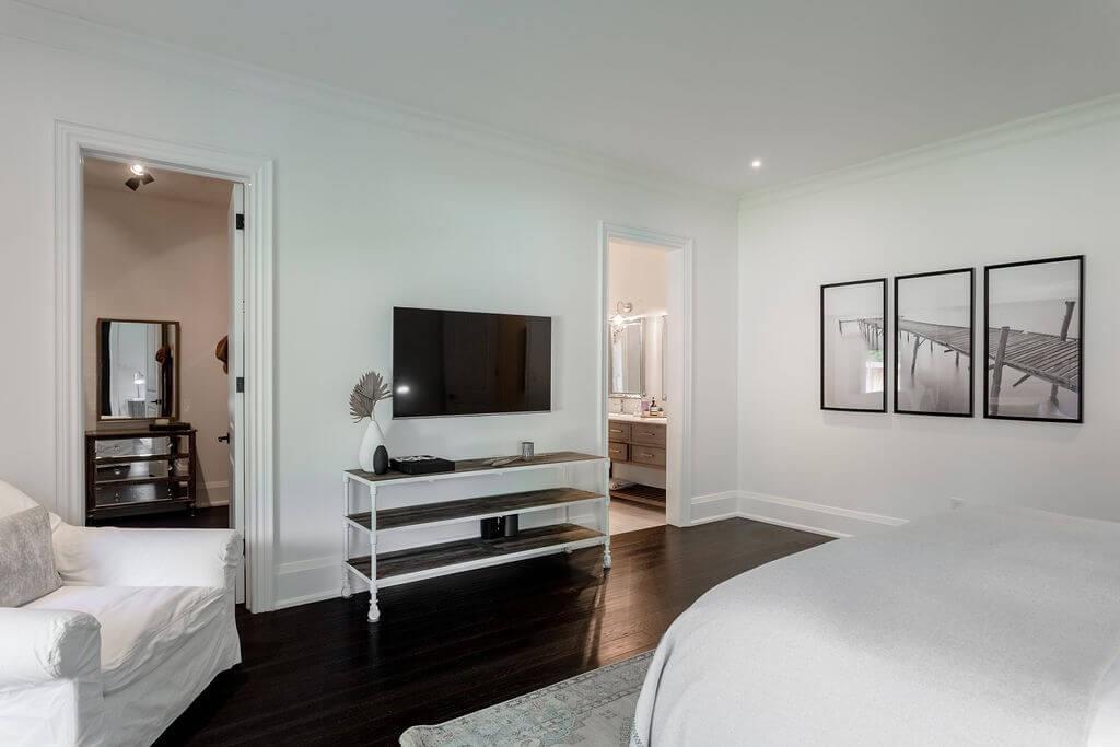 175 North Shore Boulevard W