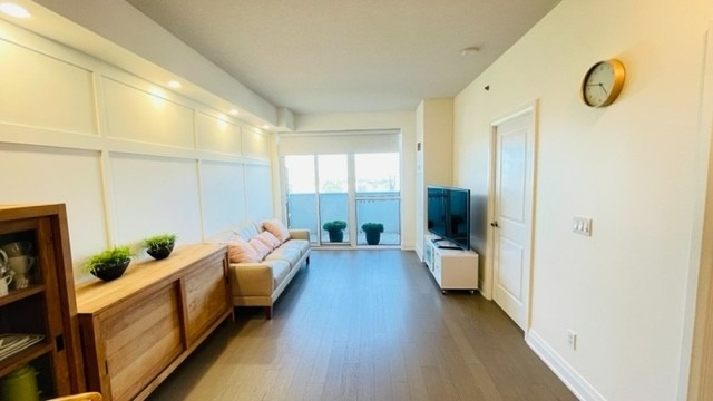 55 Speers Rd, #1107