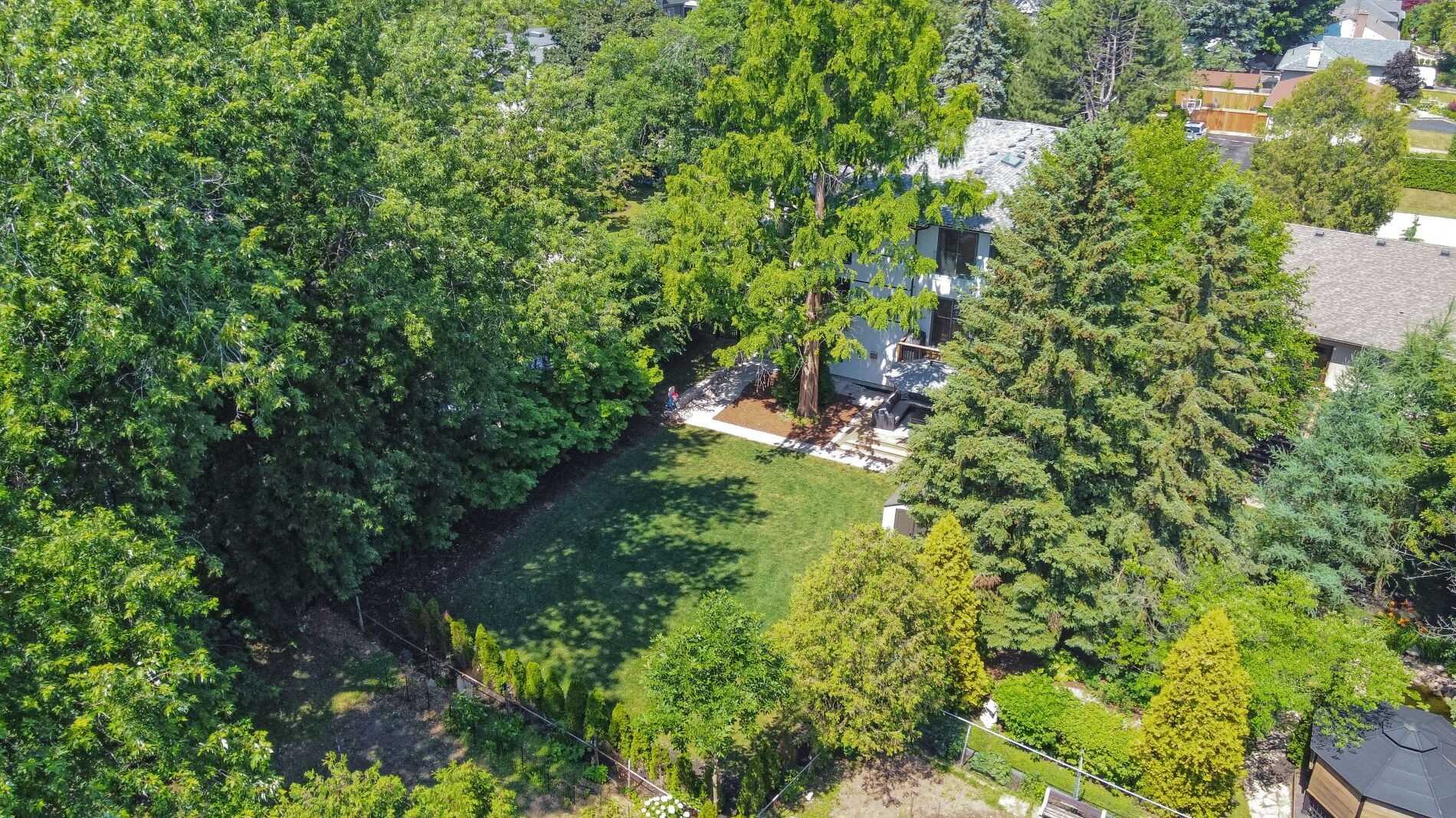 458 Jeanette Dr