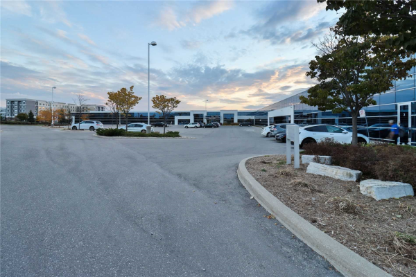 5110 Creekbank Rd, Mississauga