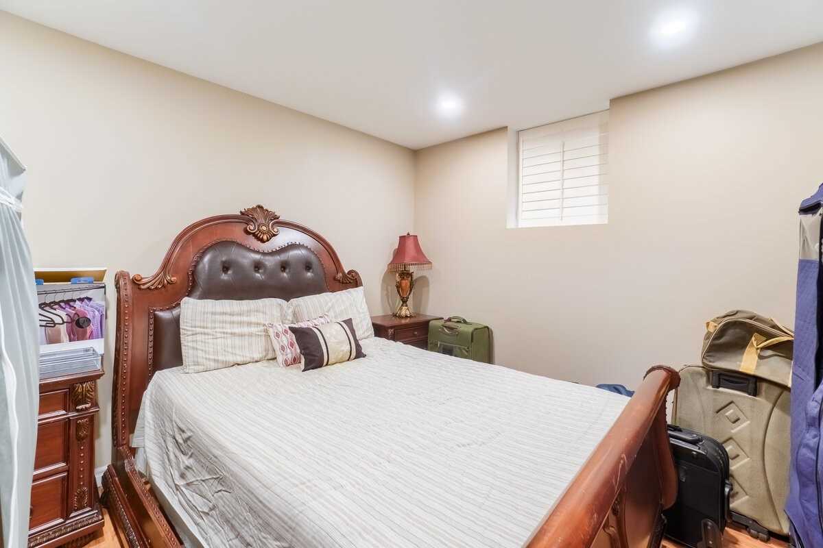Listing W5812379 - Large Photo # 39