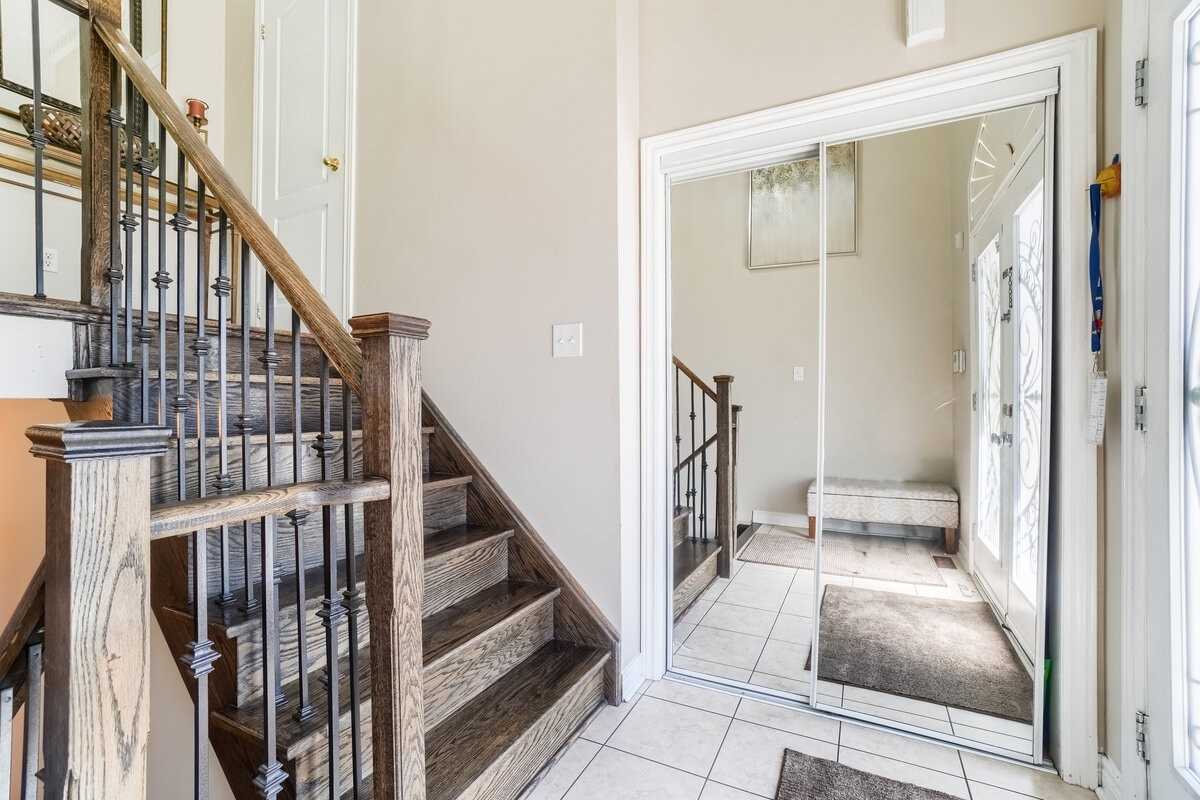Listing W5812379 - Large Photo # 7