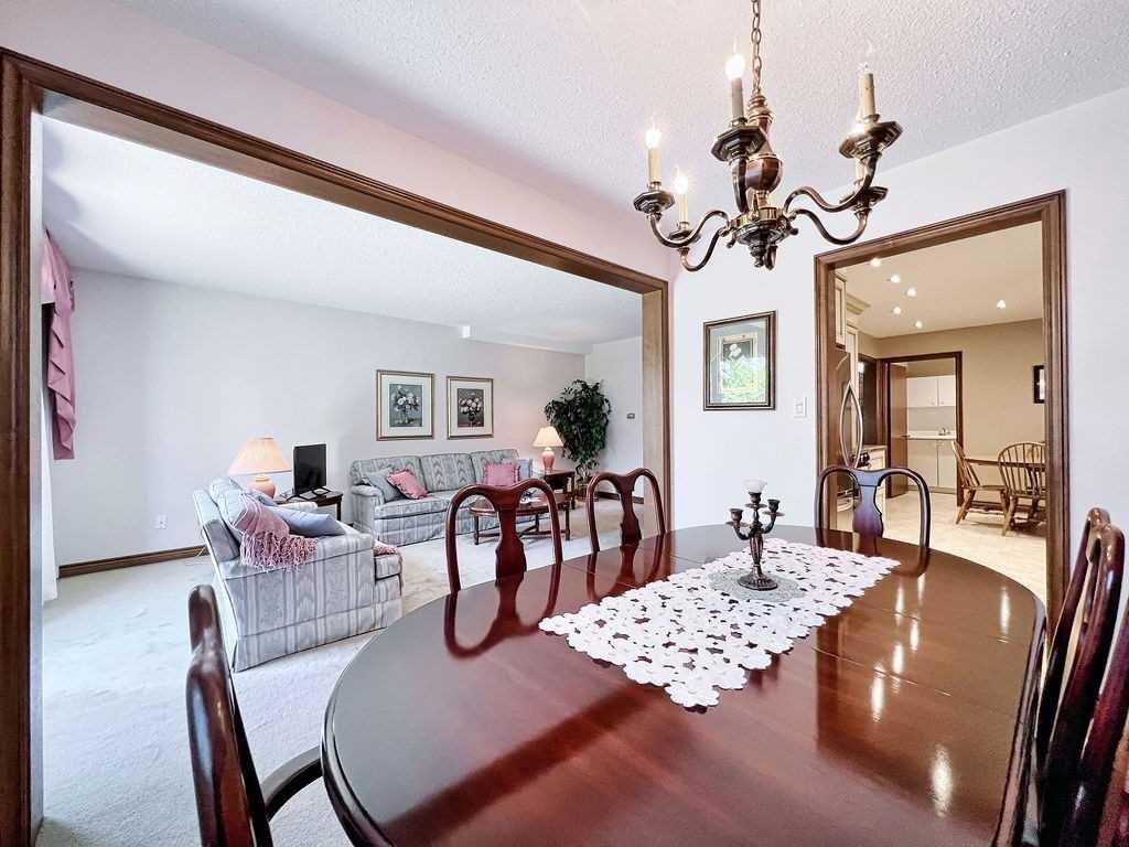 Listing W5814007 - Large Photo # 12