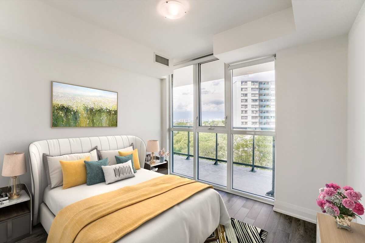 1461 Lawrence Avenue W, #704