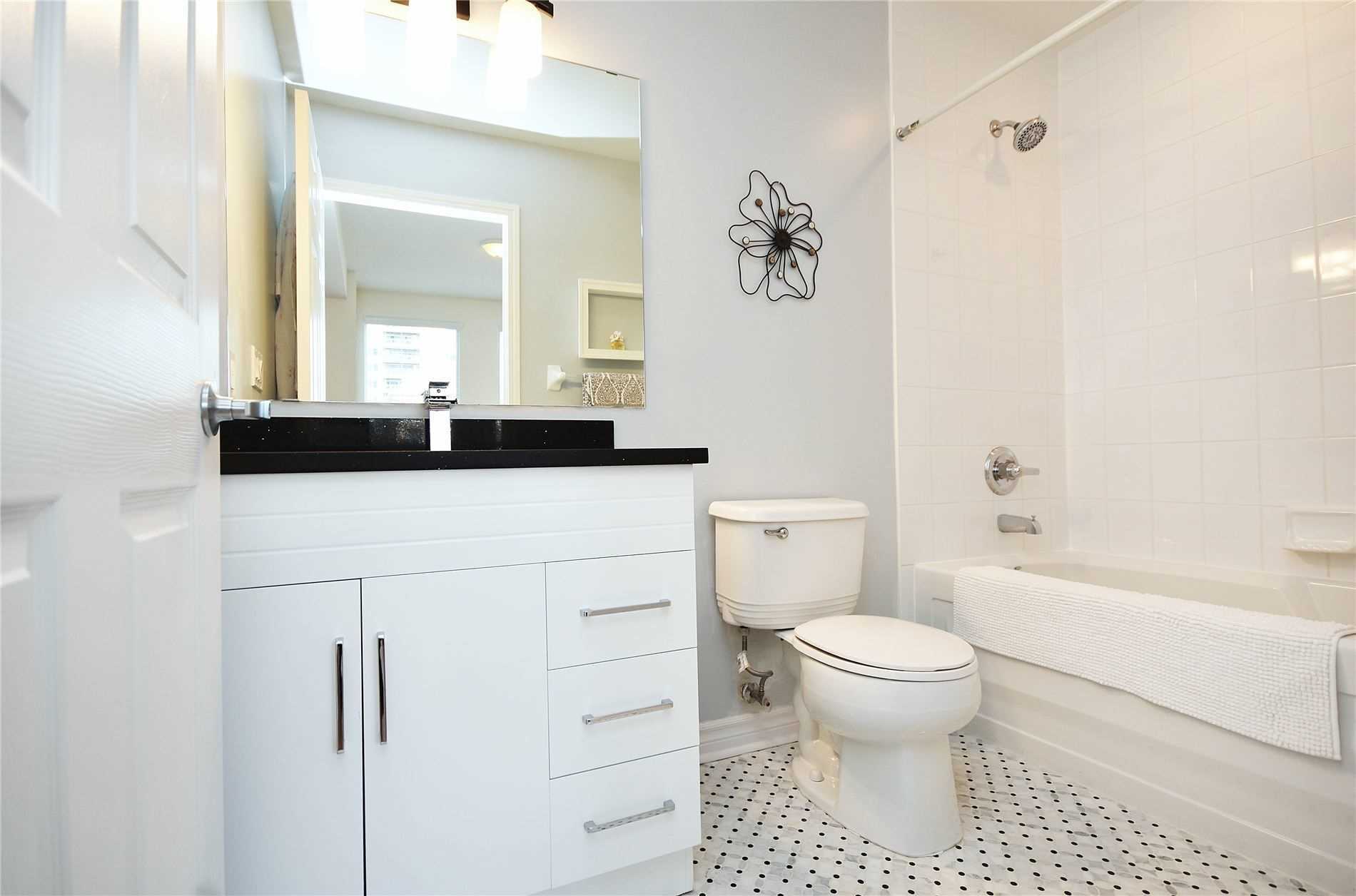 Listing W5815124 - Large Photo # 19