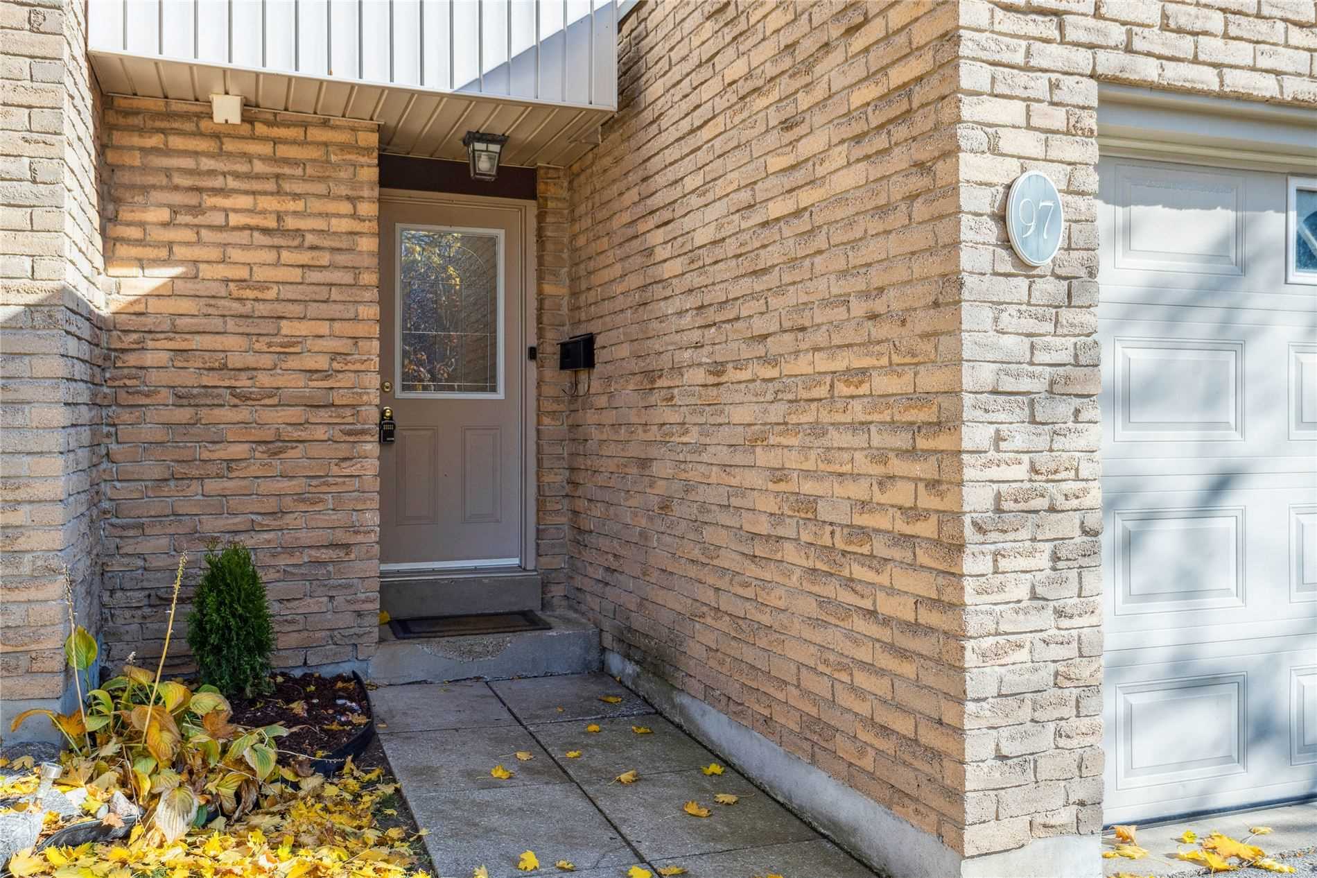 Listing W5816125 - Large Photo # 3