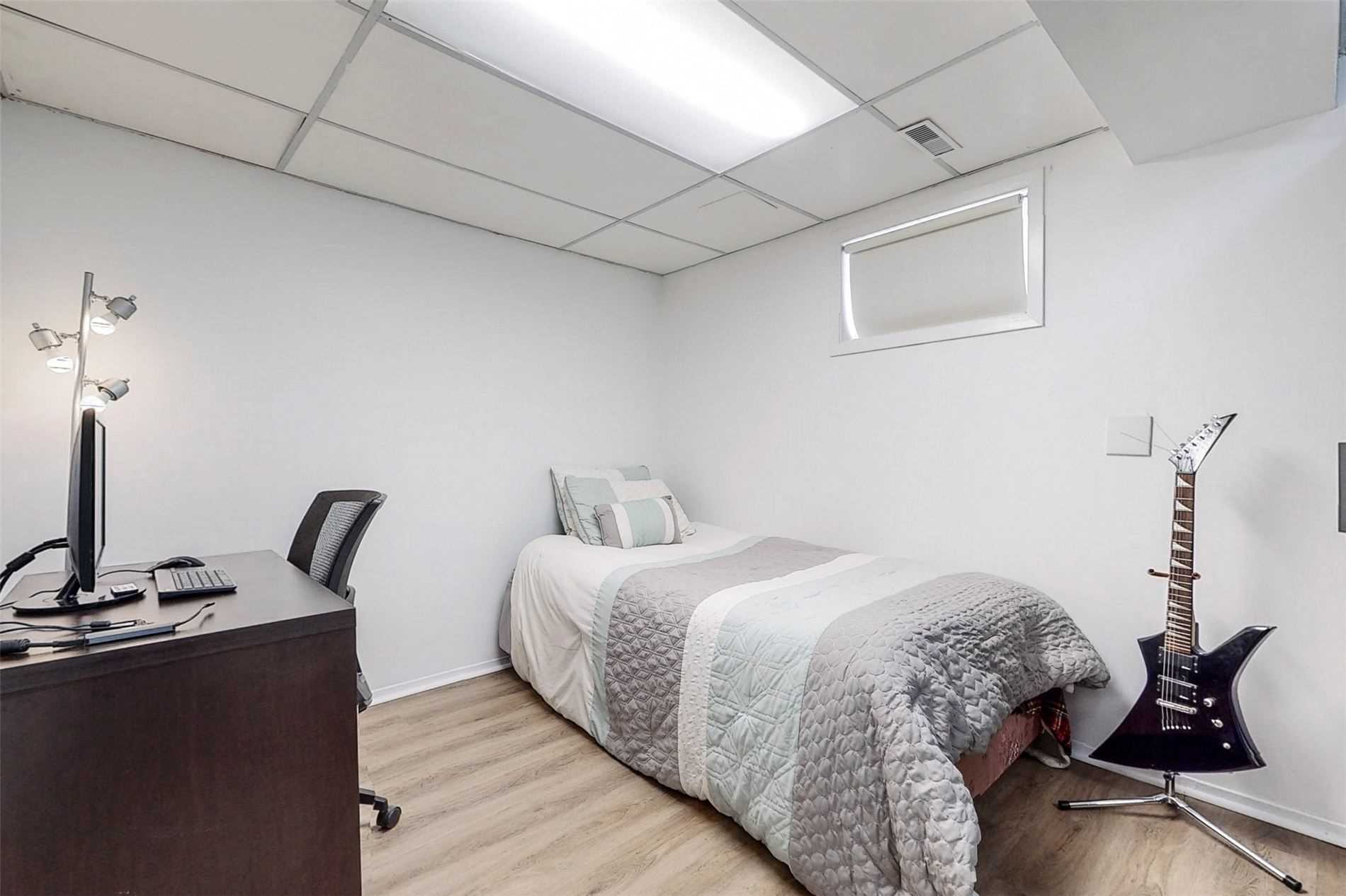 24 Gable Pl