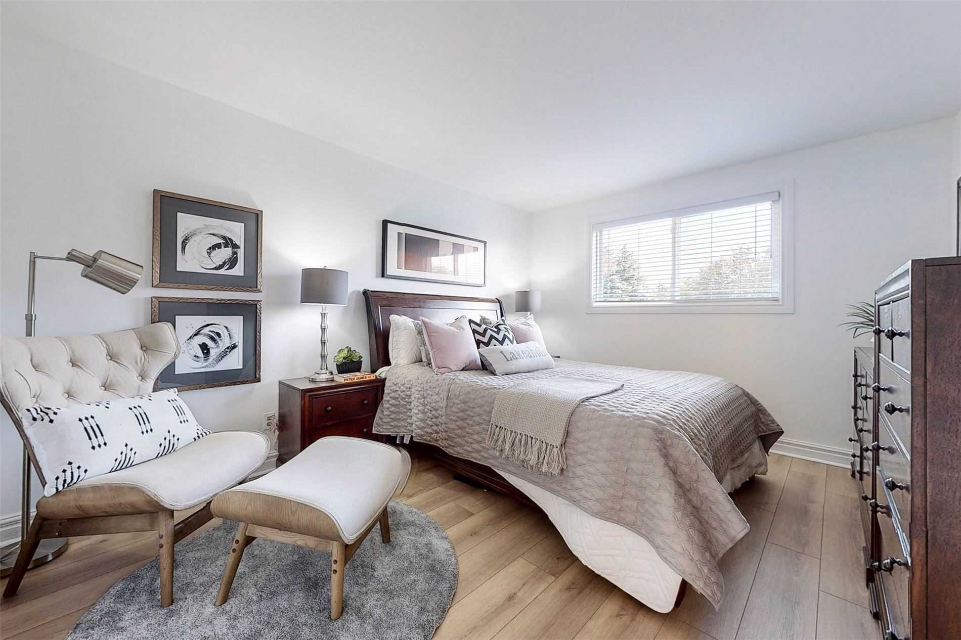 24 Gable Pl