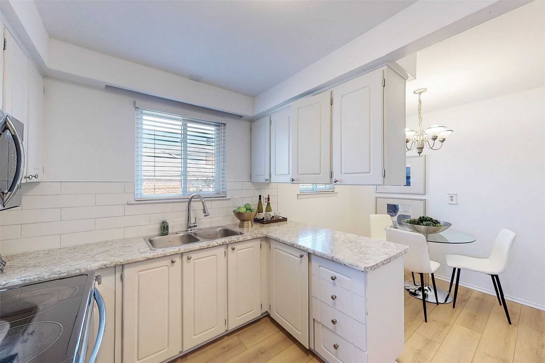 24 Gable Pl