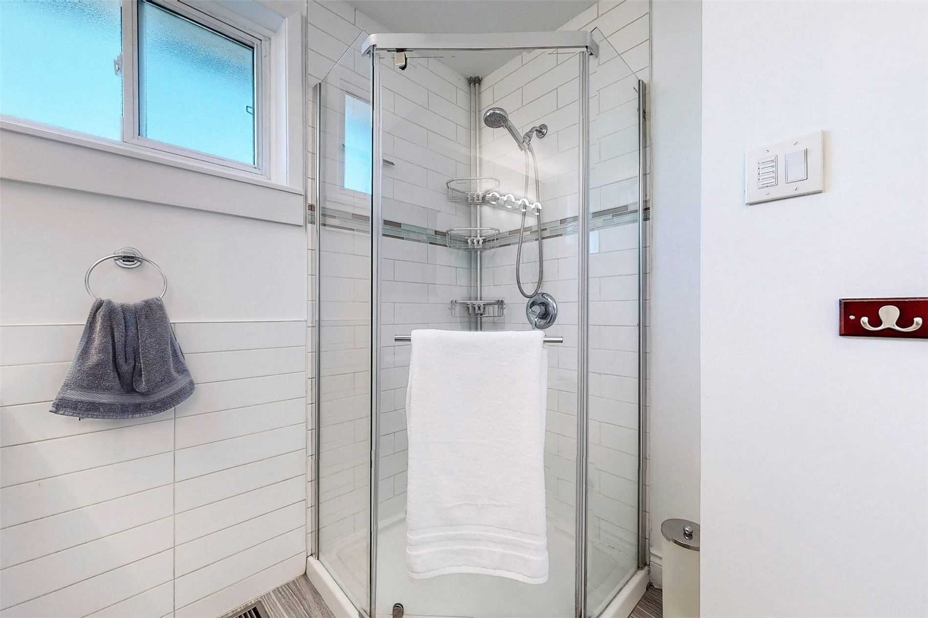 24 Gable Pl