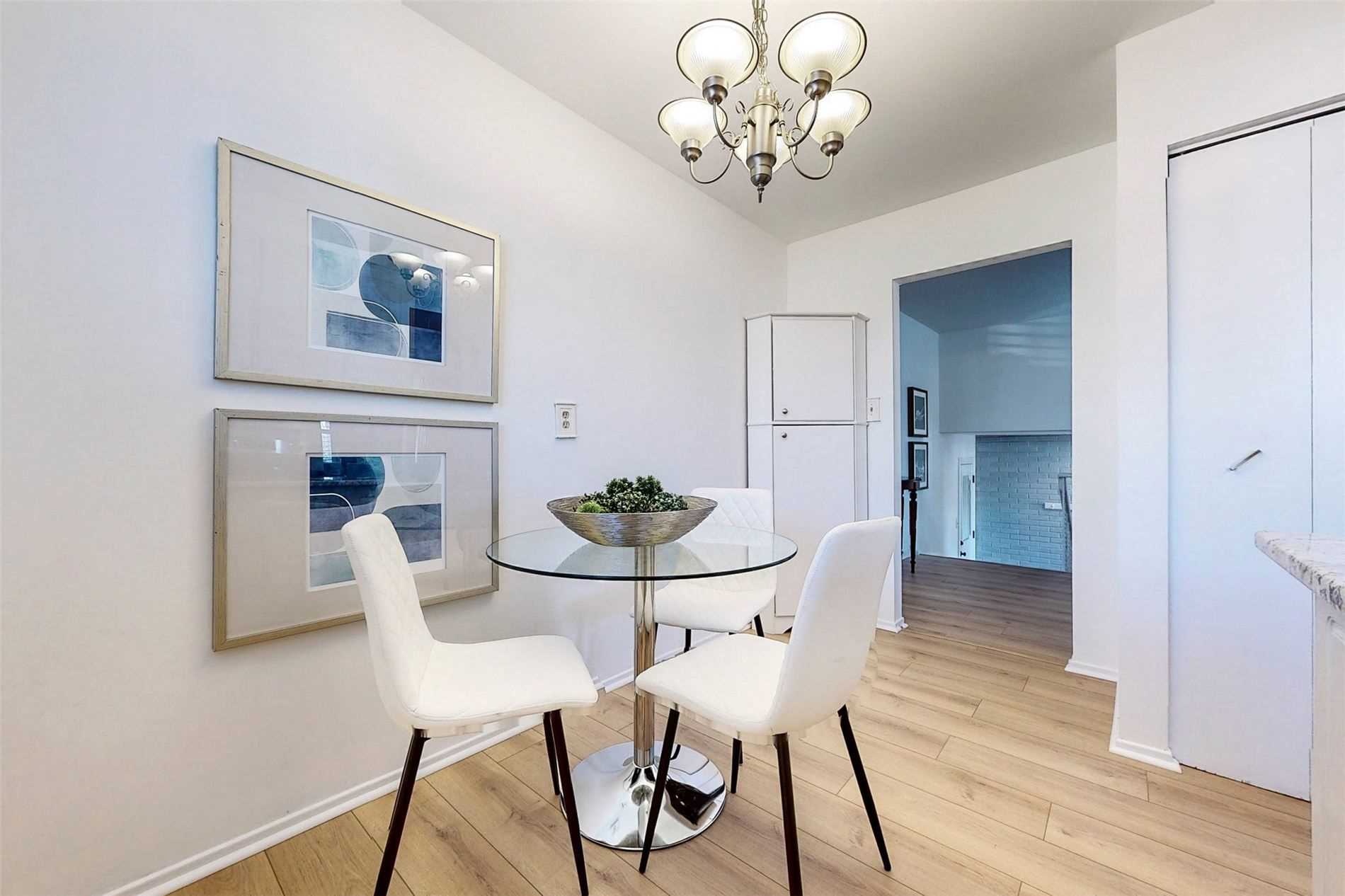 24 Gable Pl