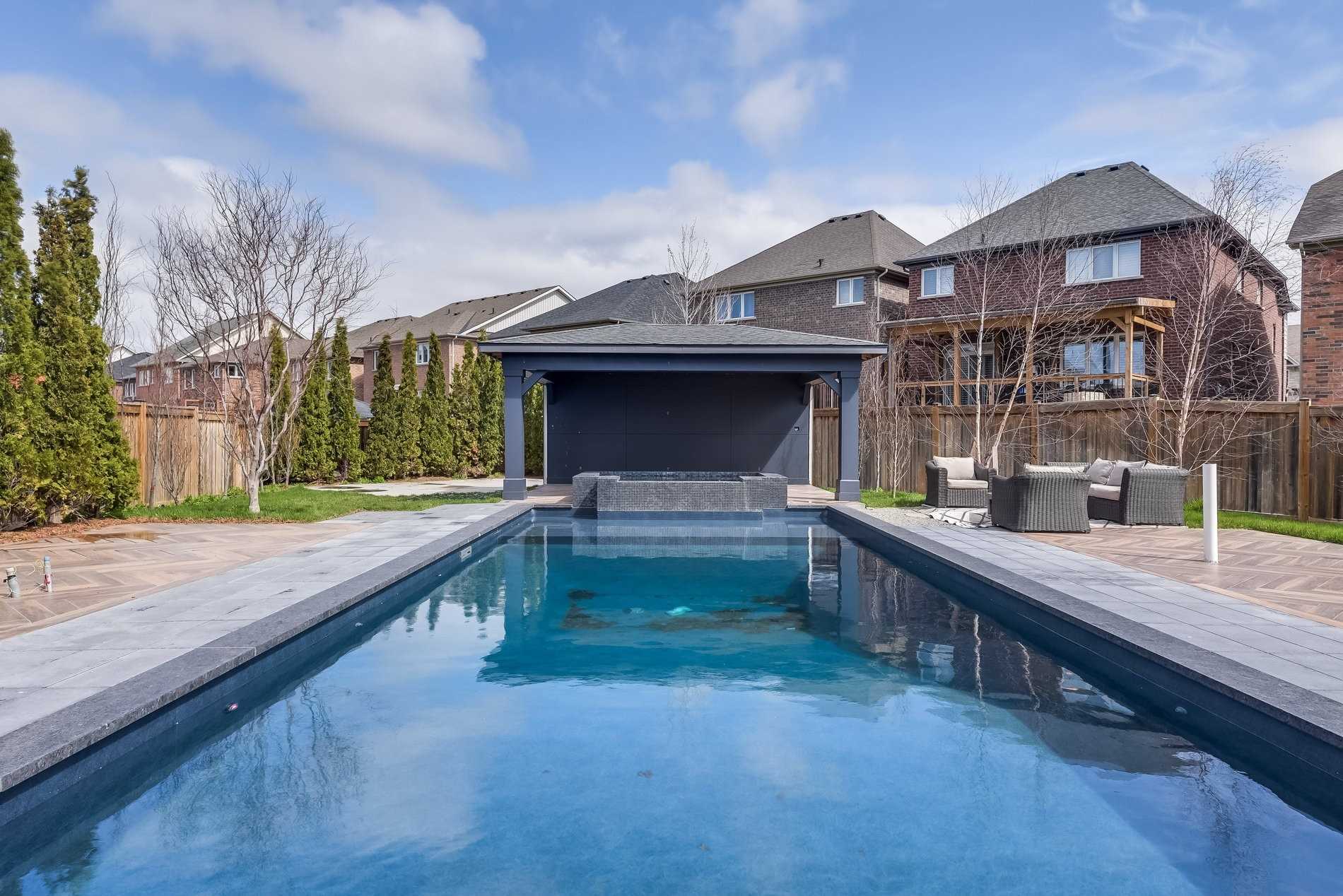 43 Wishing Well Cres