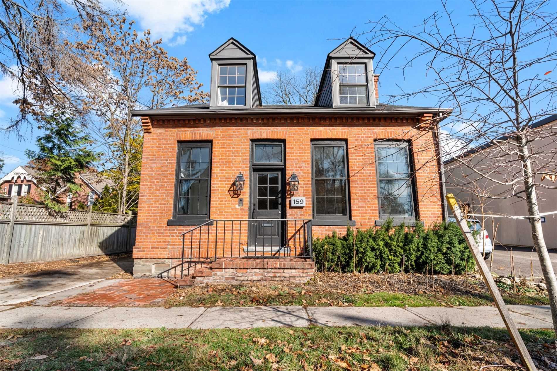 Listing W5817280 - Large Photo # 1