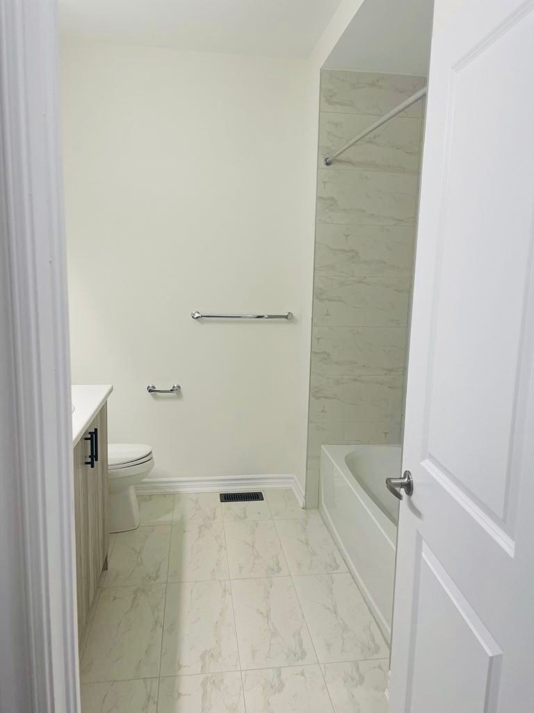 15 Del Grappa St