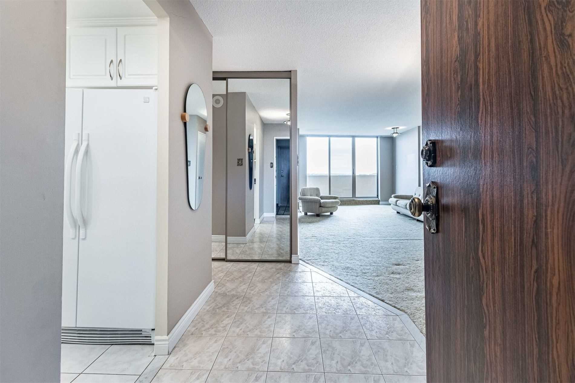 299 Mill Road, #Ph3