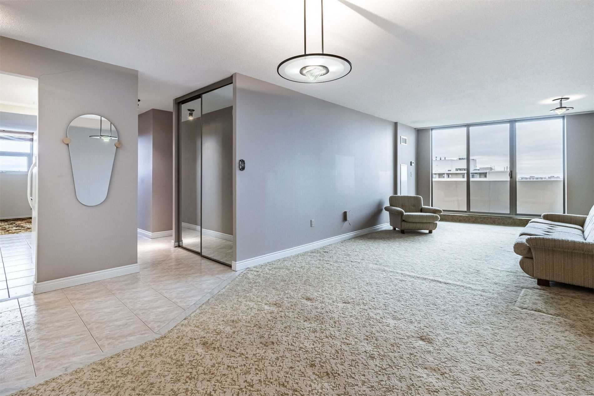 299 Mill Road, #Ph3