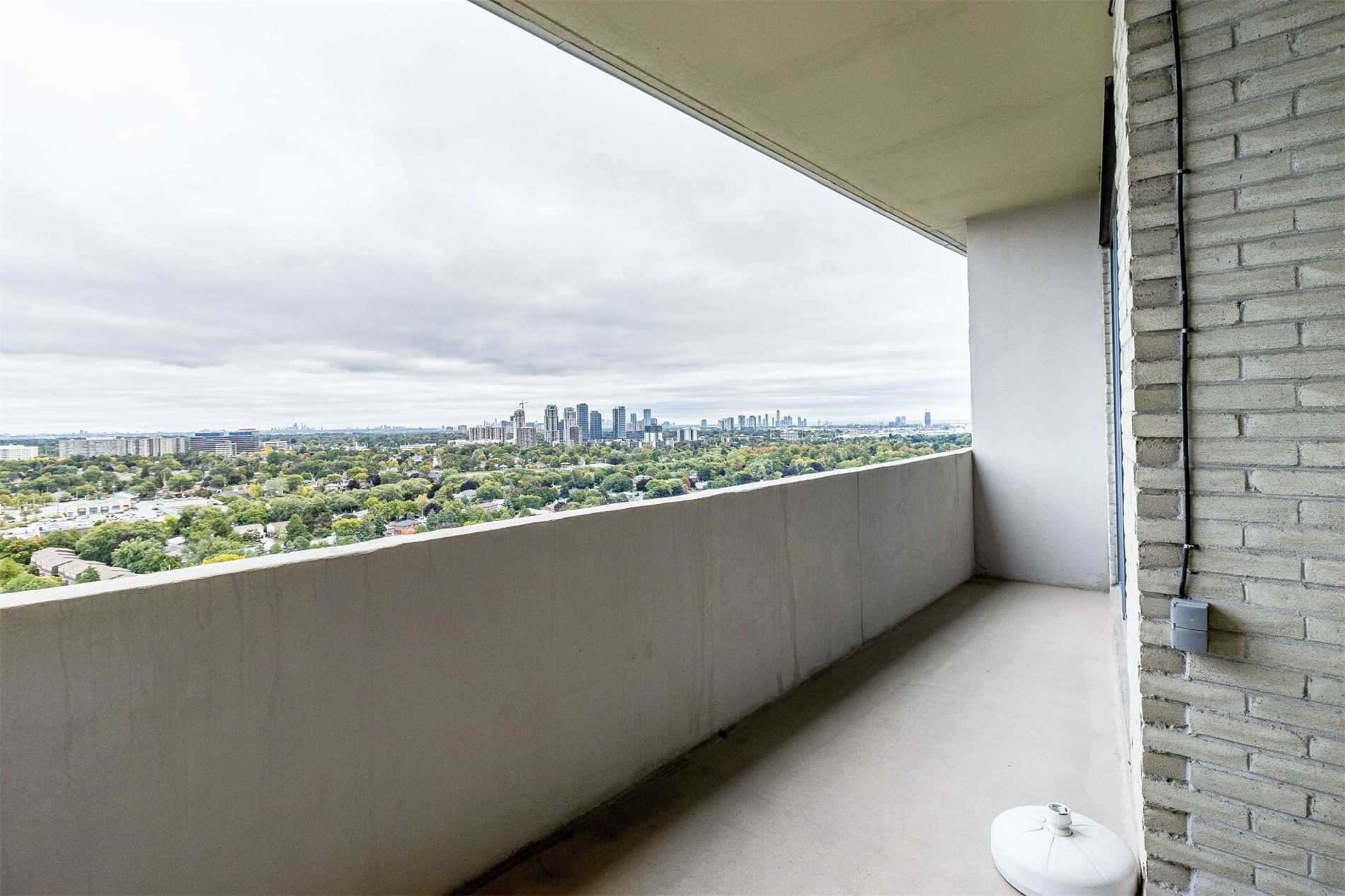 299 Mill Road, #Ph3