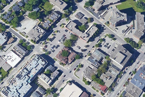 339 Church St, Oakville