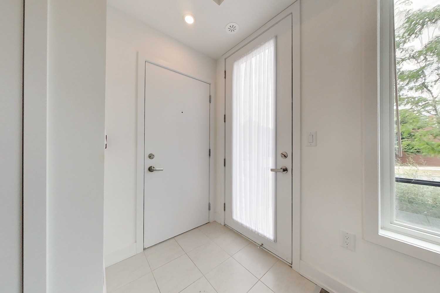 Listing W5820918 - Large Photo # 4
