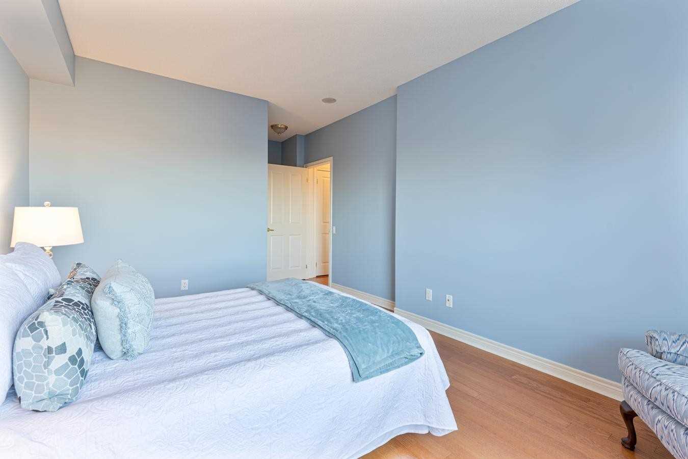 Listing W5821403 - Large Photo # 16