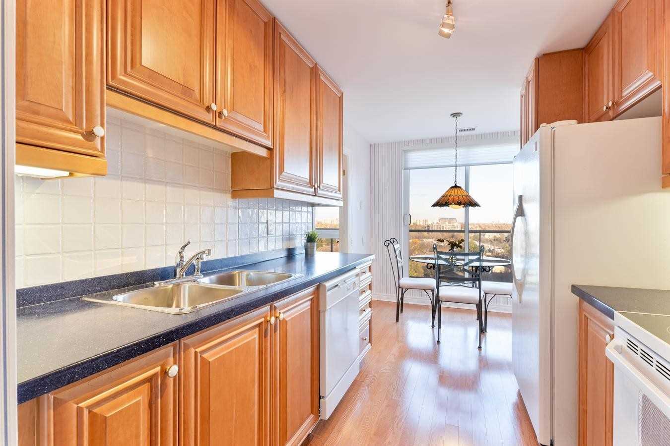 Listing W5821403 - Large Photo # 10