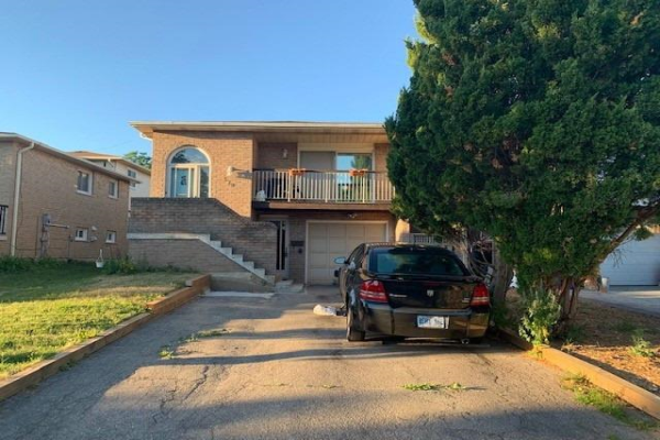 520 Hayward Cres, Milton
