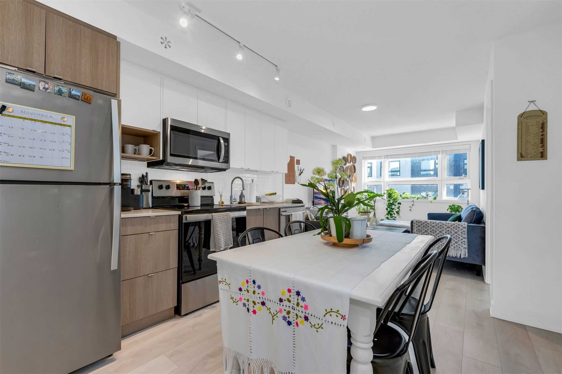 1133 Cooke Blvd, #803