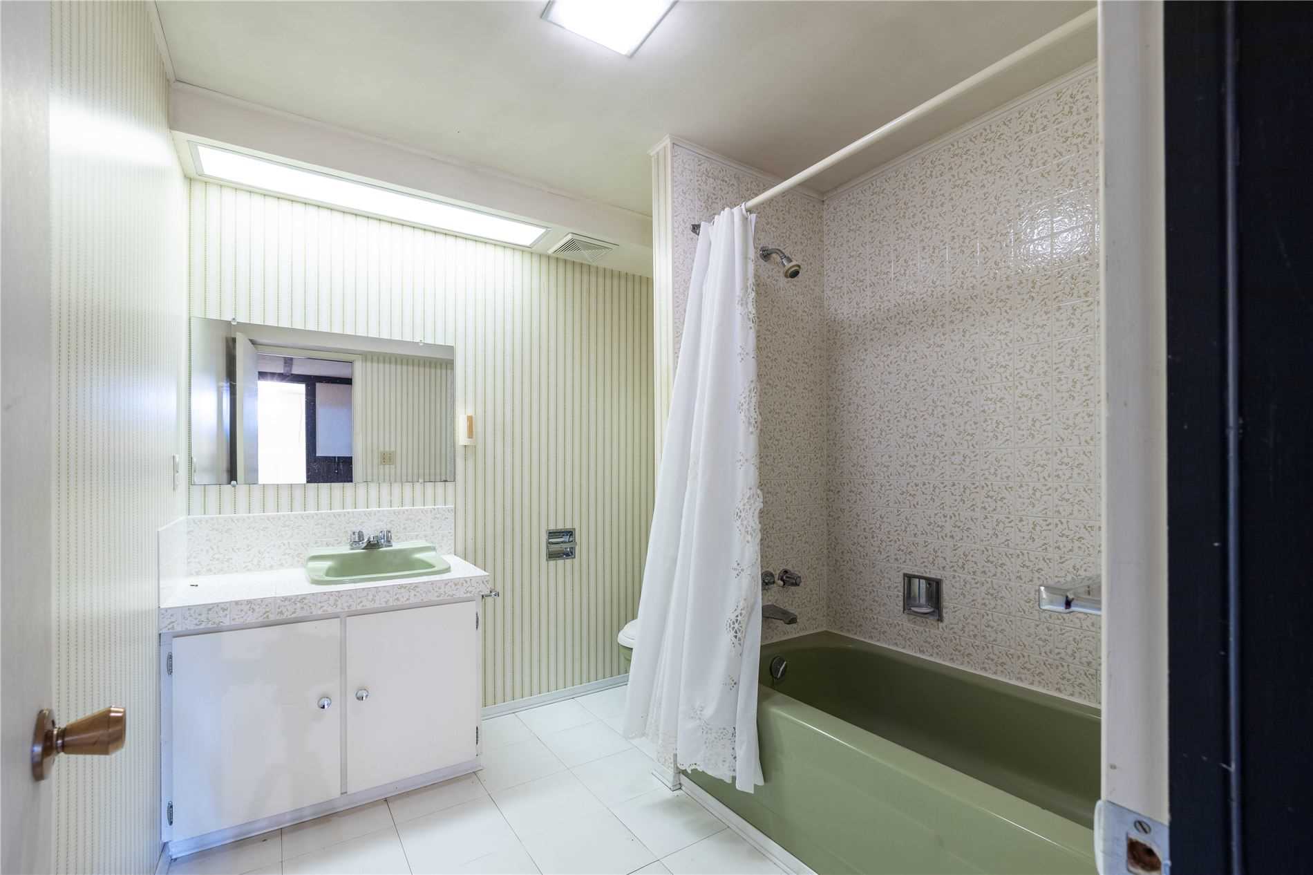 Listing W5822216 - Large Photo # 18