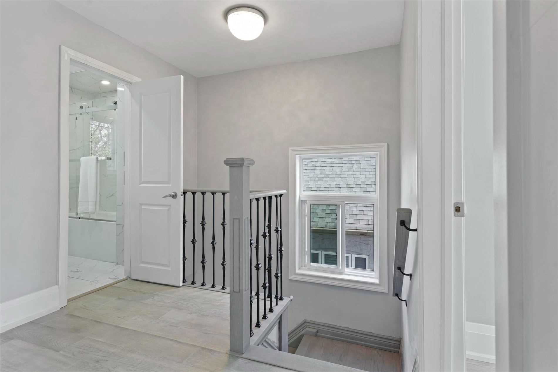 90A Bicknell Avenue