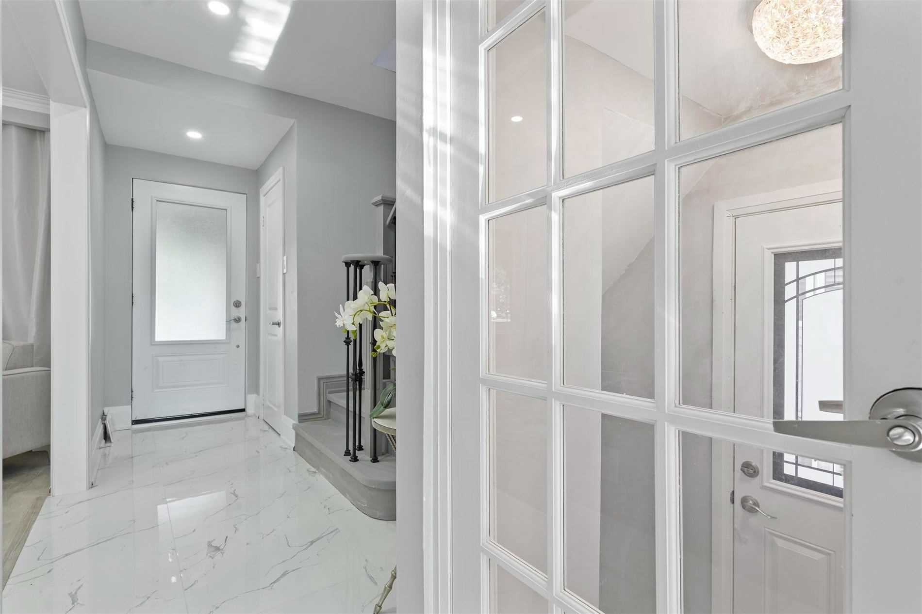 90A Bicknell Avenue