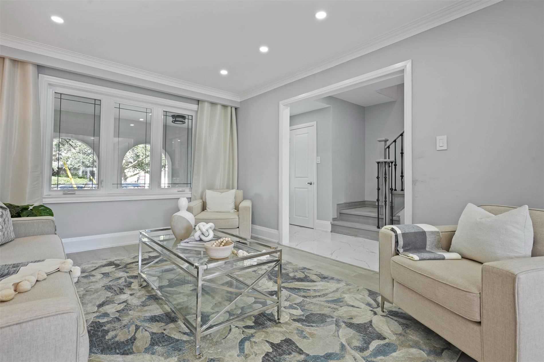 90A Bicknell Avenue