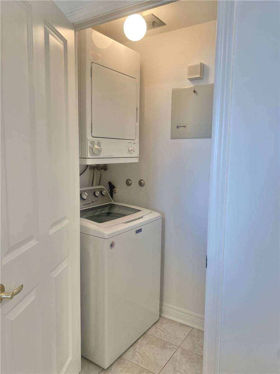 Listing W5823071 - Large Photo # 25