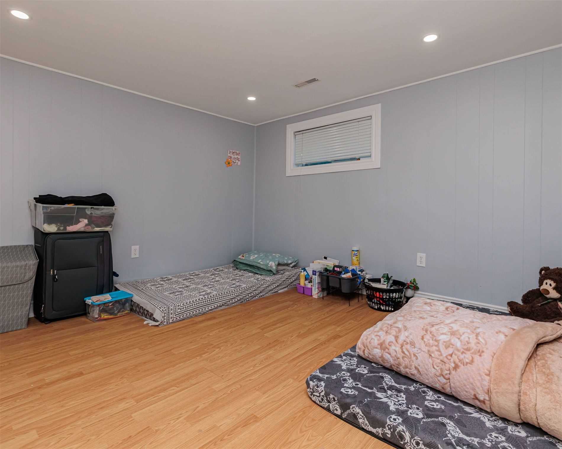 Listing W5823737 - Large Photo # 18